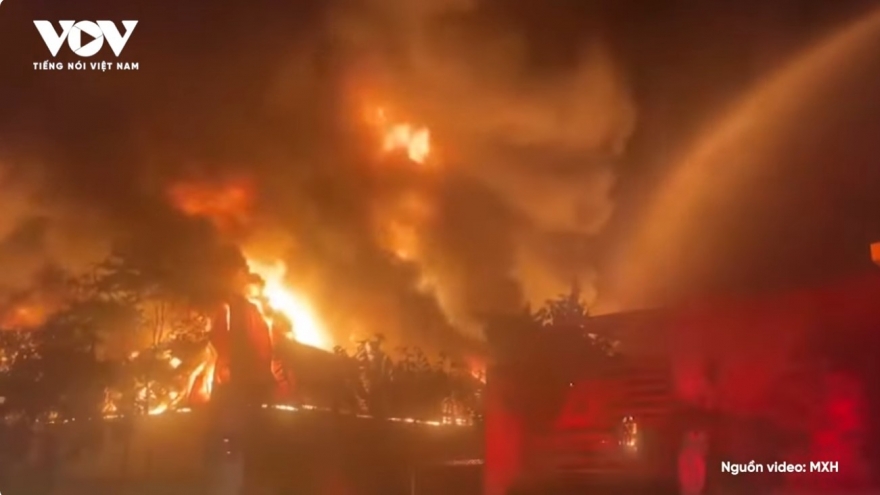 Bản tin tổng hợp: Cháy lớn ở Lào Cai, cột khói đen cao hàng trăm mét